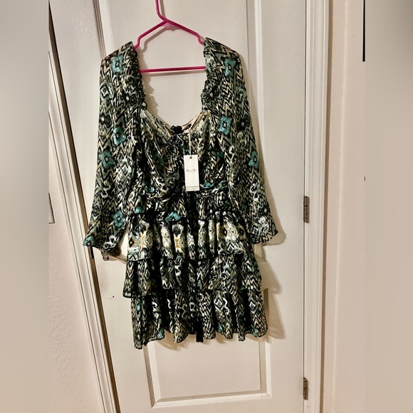 NWT Miss Me Peasant Dress Size Medium - Picture 1 of 2